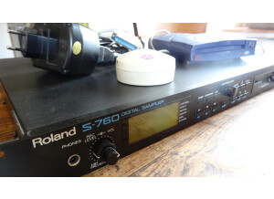Roland S-760 (38637)