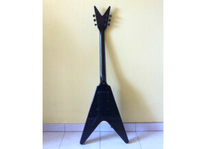 Dean Guitars V X - Classic Black
