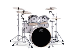 DW Drums Performance Series 5 fûts White Marine (33002)