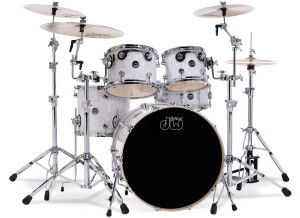 DW Drums Performance Series 5 fûts White Marine (28830)