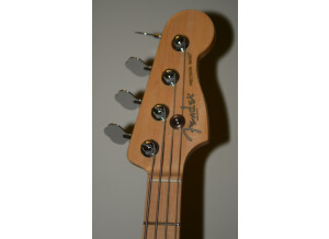 Fender Standard Precision Bass - Black Maple