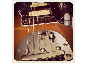 Fender Kurt Cobain Jaguar 2014 - 3-Color Sunburst
