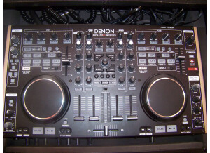 Denon DJ DN-MC6000 (87791)