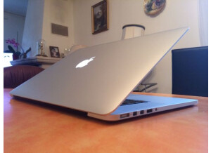 Apple MacBook Pro Retina (32521)