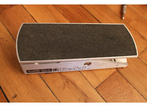 Ernie Ball 6166 250K Mono Volume Pedal for use with Passive Electronics (90979)