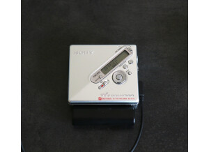 Sony MZ-N710 (42353)
