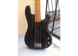 Fender Precision Bass (1979) (69658)