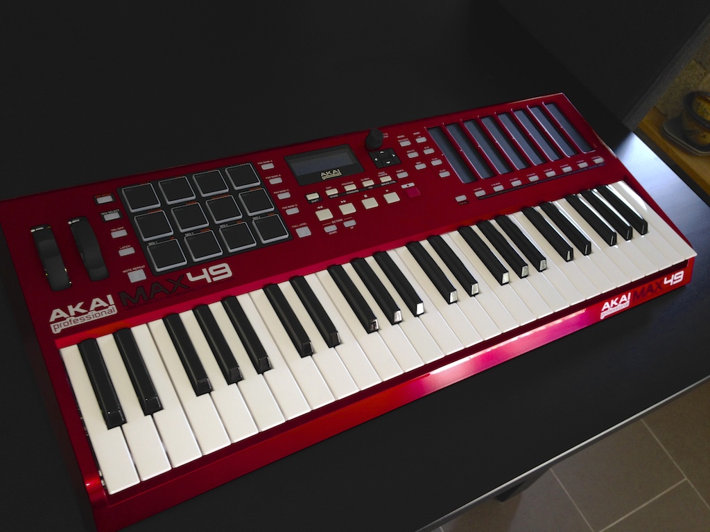 Akai Professional Max49