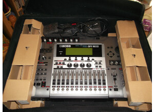 Boss BR-1600CD Version 2 Digital Recording Studio