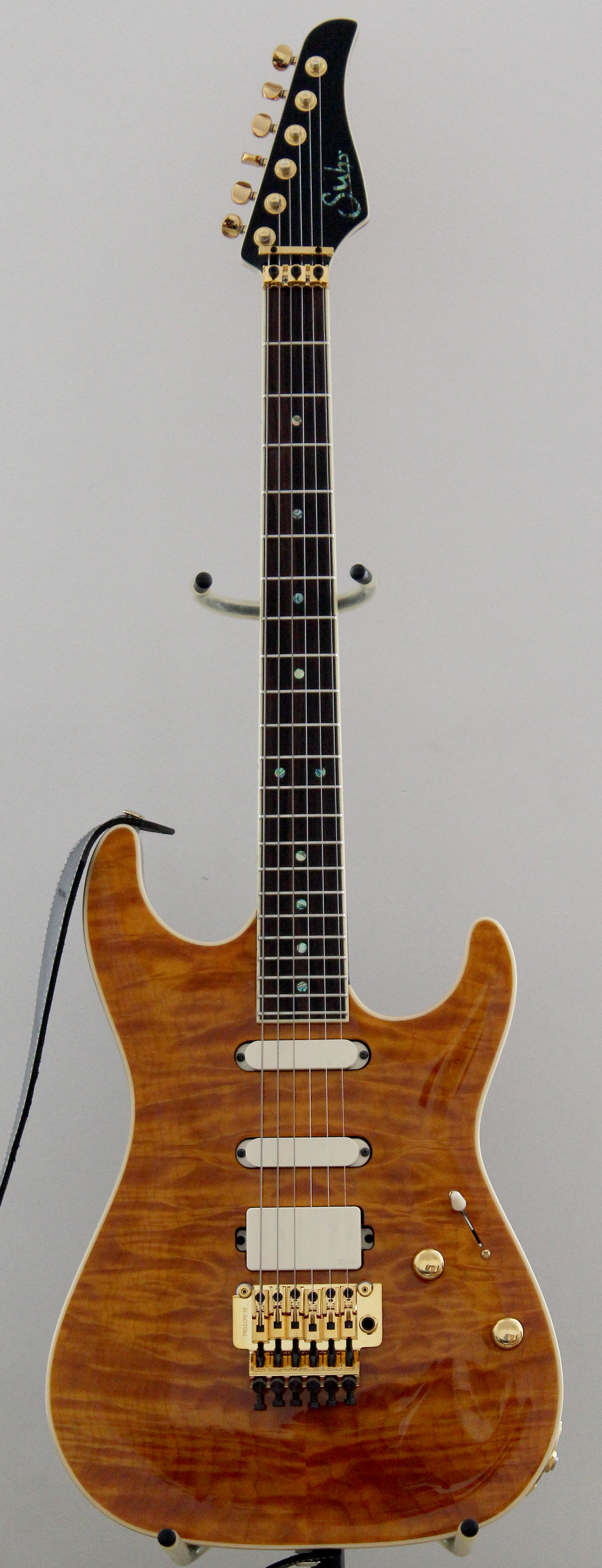 Suhr Standard Carve Top Knopfler Spec