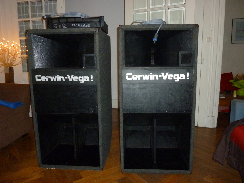 cerwin vega v43