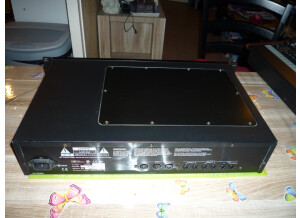 Roland JV-2080 (17486)