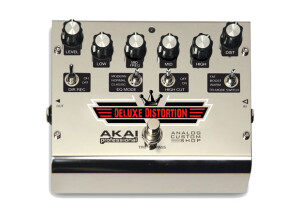 Akai Deluxe Distortion (57703)