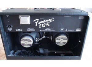 Fender FM 212R (37198)