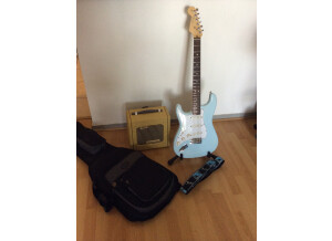 Fender Highway One Stratocaster LH - Daphne Blue Maple