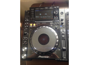 Pioneer 2x CDJ-2000NXS et DJM-2000 Nexus