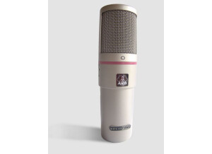AKG SolidTube (69323)