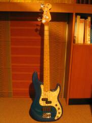 Fender U.S. Deluxe Precision Bass (1995-1997)