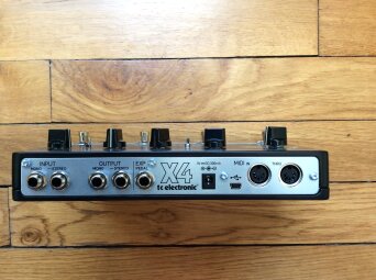 TC Electronic Alter Ego X4 Vintage Echo TC Electronic Alter Ego X4 Vintage Echo