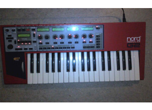 Clavia Nord Modular G2 (977)