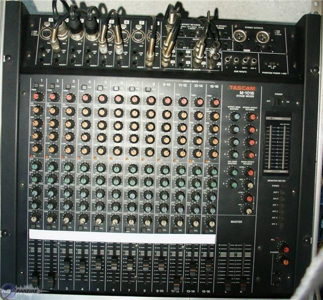 Z7★TASCAM タスカム ステージミキサー M-1016　送料無料　保証付 s-l1200.jpg