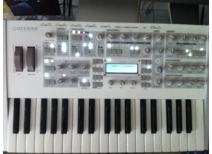 Access Music Virus TI Polar (92227)