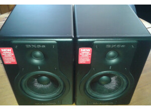 M-Audio BX5a Deluxe (66525)