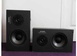 Alesis Monitor One (53982)
