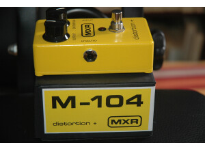 MXR M104 Distortion+ (61061)