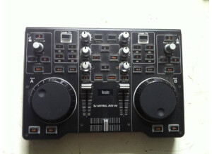 Hercules DJ Control MP3 e2 (2607)