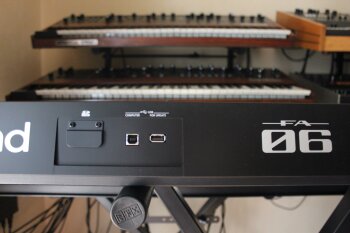 Roland FA-06 Roland FA-06