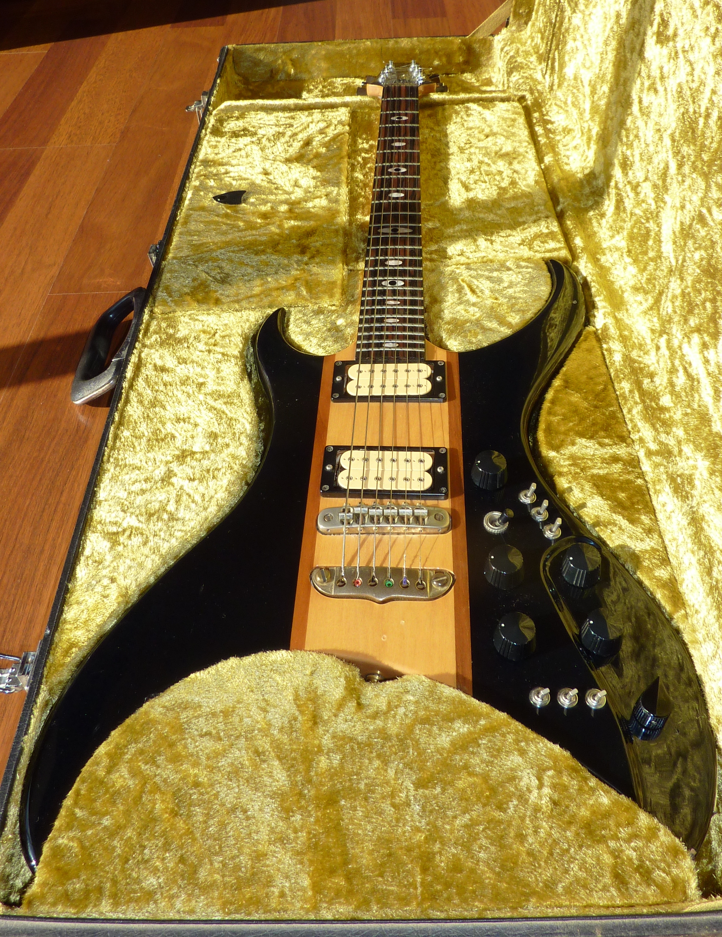 Aria Pro II Urchin U100