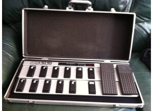 Behringer FCB1010 Midi Foot Controller (14102)