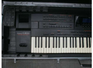 Roland G-800 (84966)