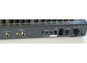 Boss ME 80 Back panel closeup