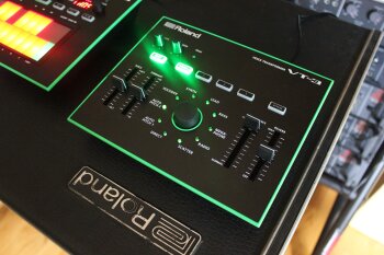 Roland VT-3 Roland VT-3