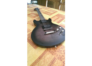 Schecter Diamond-J - 3 Tone Sunburst