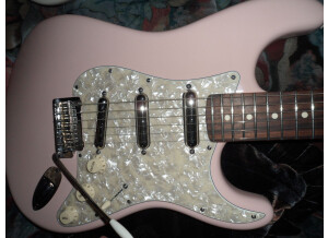 Fender FSR American Standard Stratocaster - Shell Pink Rosewood