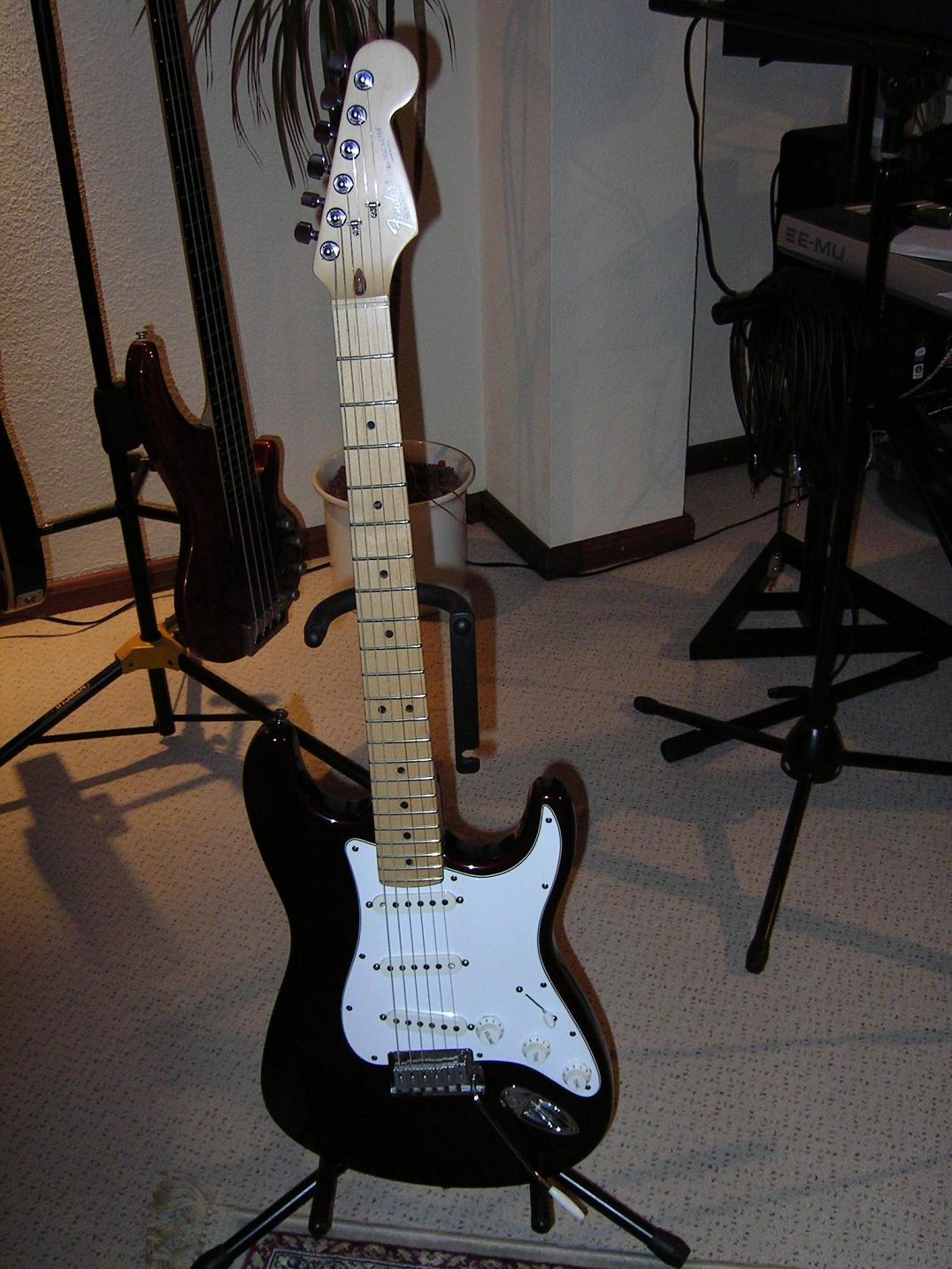 Fender American Standard Stratocaster [1986-2000]