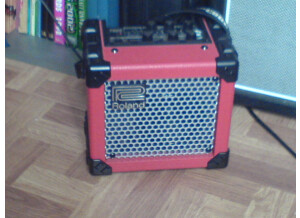 Roland Micro Cube RED