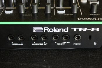 Roland TR-8 Roland TR-8