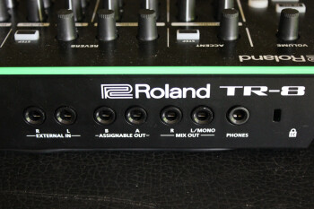 Roland TR-8