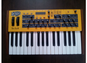 Dave Smith Instruments Mopho Keyboard (8602)