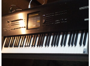 Korg Kronos 73 (30302)