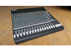 Mackie 1604-VLZ Pro (11992)
