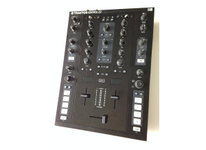 Native Instruments Traktor Kontrol Z2 (63697)