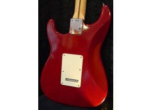 Fender Highway One Stratocaster - Crimson Red Transparent Maple