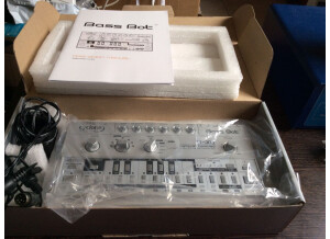 Cyclone Analogic Bass Bot TT-303 (52776)