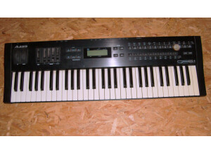 Alesis QS6.1 (90332)