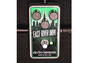 Electro-Harmonix East River Drive (96729)